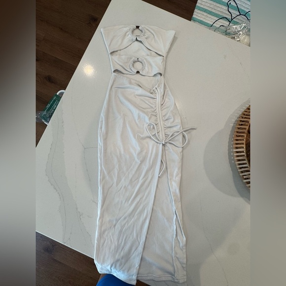 Beginning Boutique Dress - Picture 4 of 4